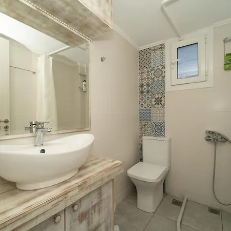 Apartment Mavrovouni Finikounta