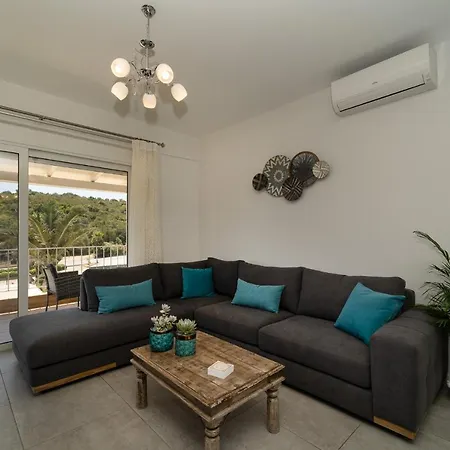 Apartment Mavrovouni