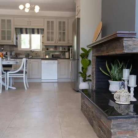 Mavrovouni Apartment